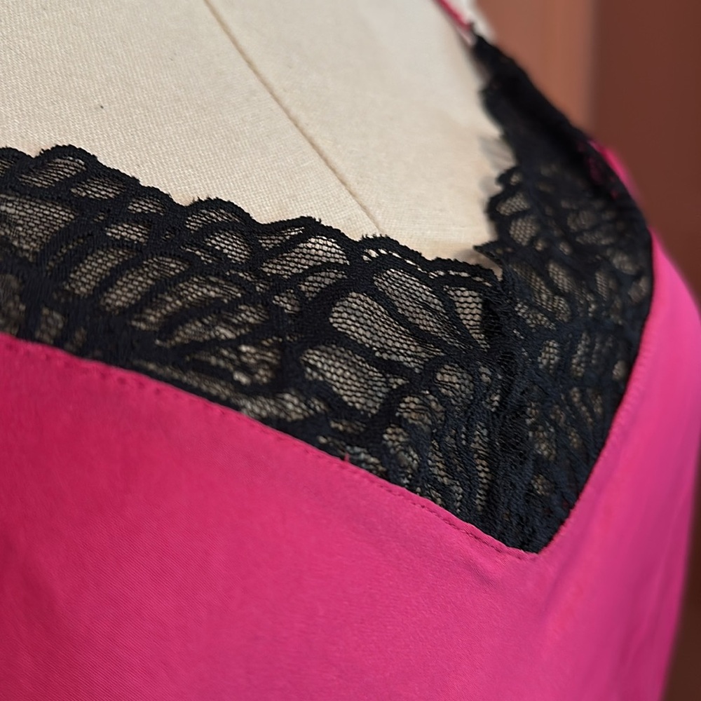 Josie NATORI 2-piece cami shorts hot pink & black lace L polyester pajamas - Picture 3 of 13